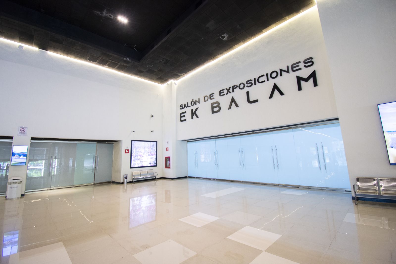 Salón Ek Balam